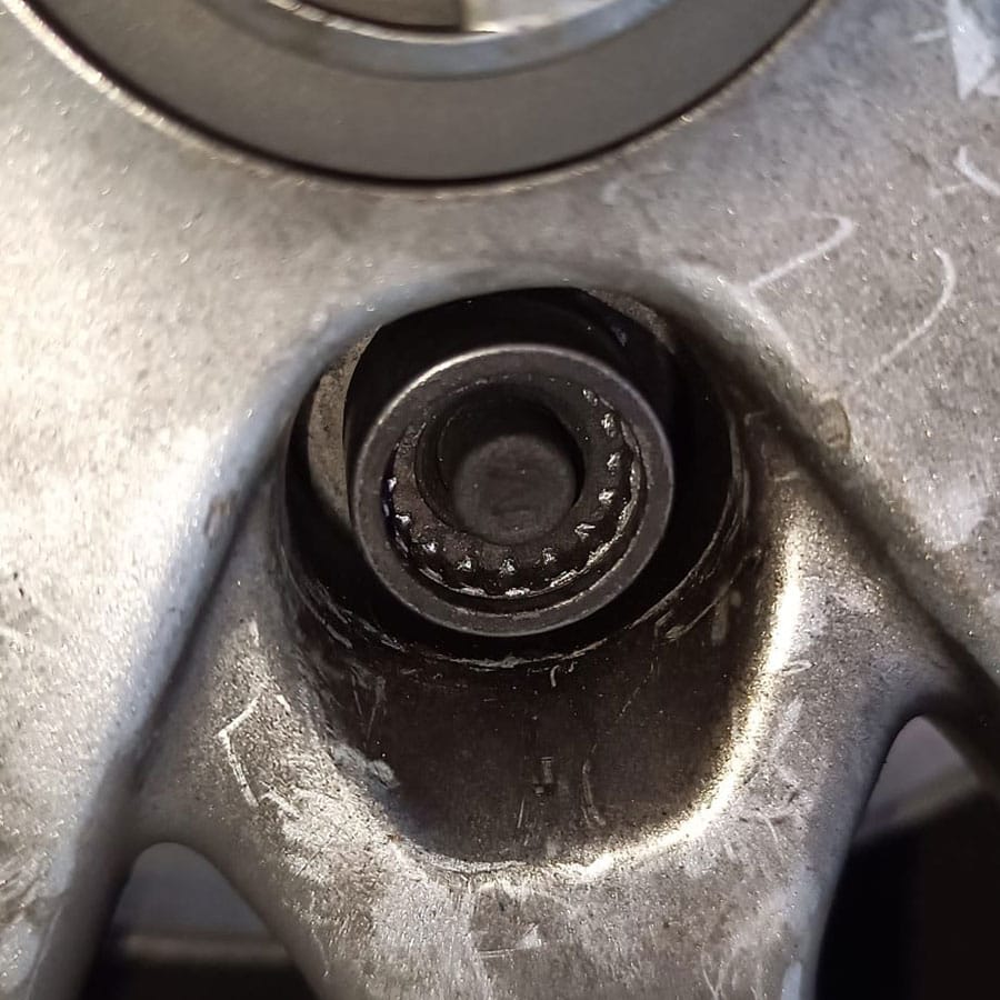 Mobile Locking Wheel Nut Removal Mobile Locking Wheel Nut Removal