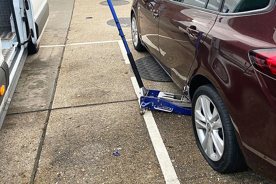 Mobile Tyre Fitting